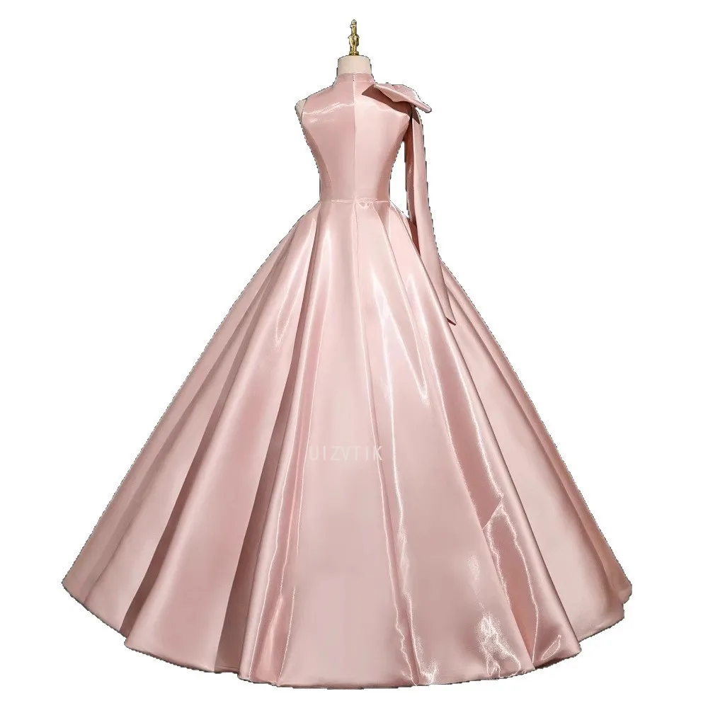 Abito da sera lungo in raso rosa Abito da donna semplice con scollo all'americana Abito da damigella d'onore francese di fascia alta Abiti da festa di fidanzamento Abiti da sposa
