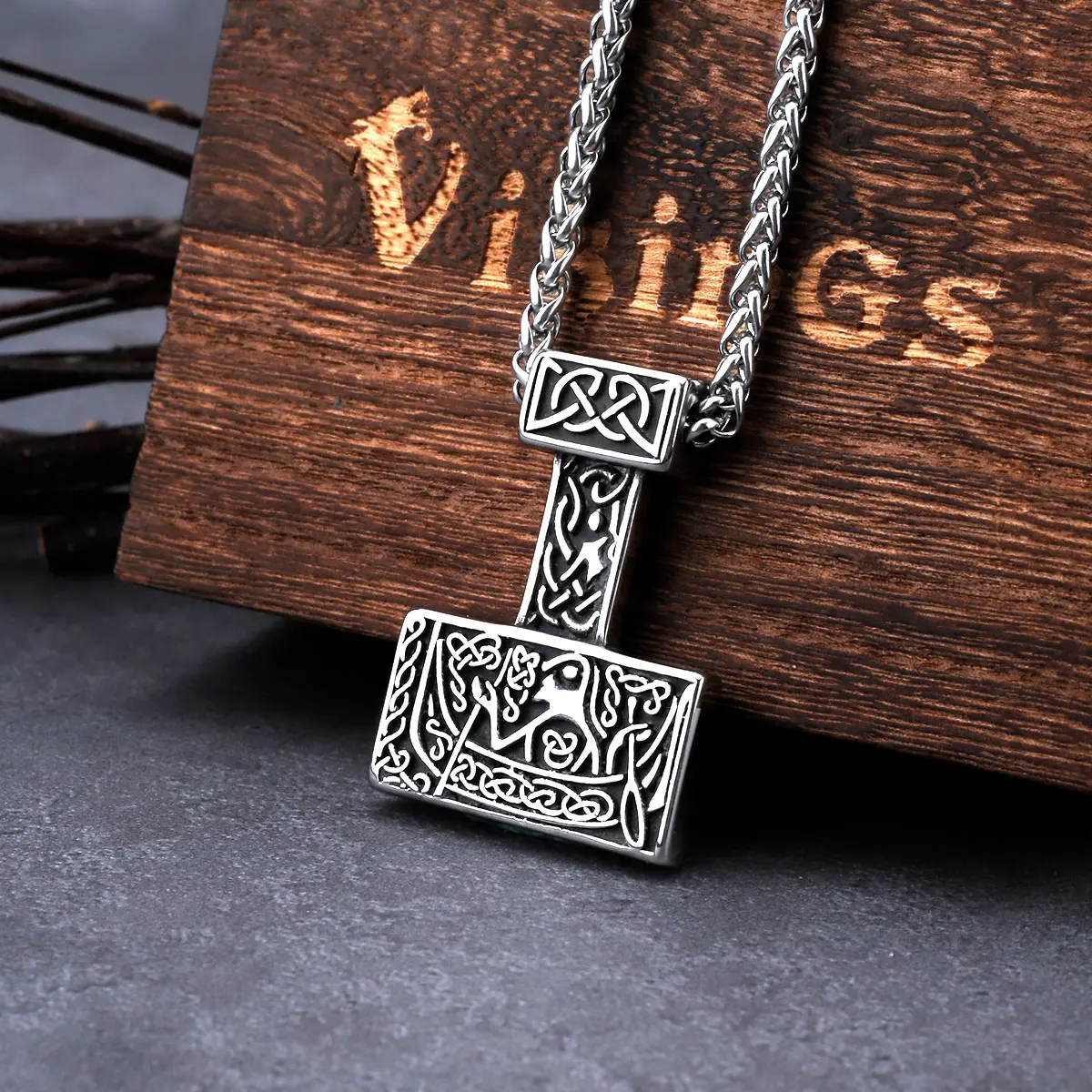 Stainless Steel Viking Thor's Hammer Mjolnir Necklace Men Vintage Fashion Celtic Knot Amulet Pendant Necklace Charm Jewelry Gift