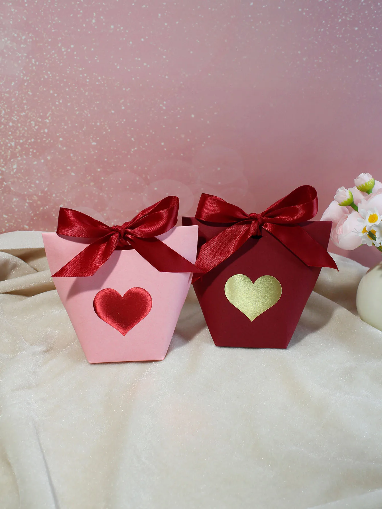 Valentine\'s Day candy box, gift box, party holiday surprise decoration candy box, candy, biscuit special Valentine\'s Day