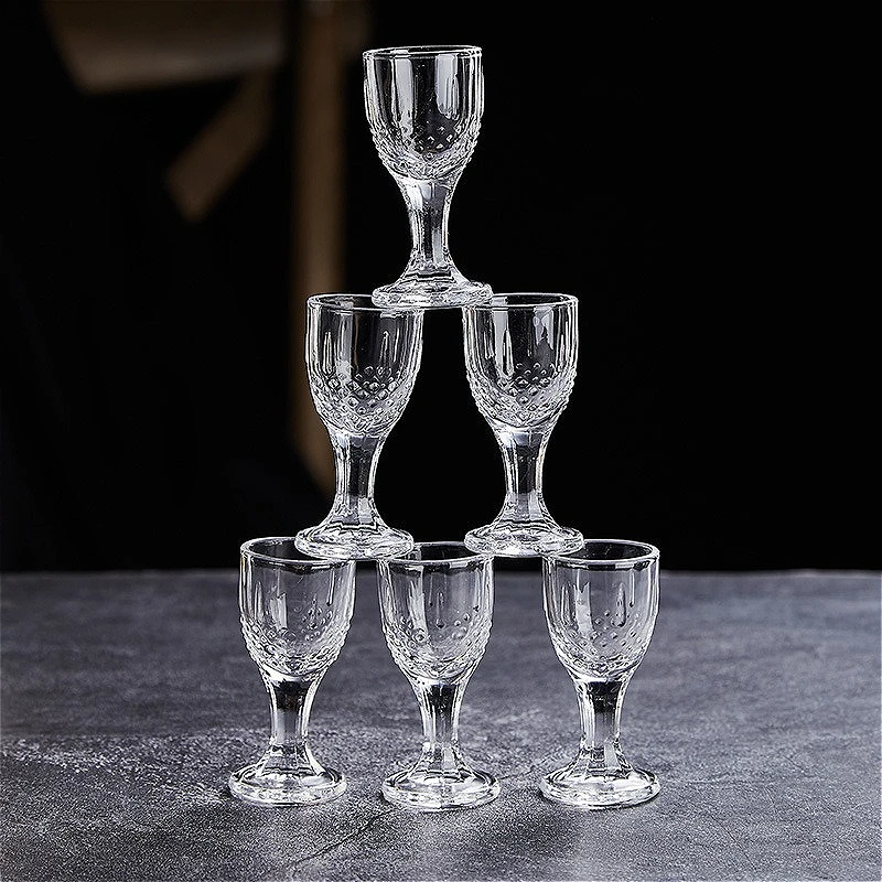 Exquisite Small Wine Glass Transparent Baijiu Goblet Party Spirits Cup High End Wine Utensils Elegant Shot Glass Holiday Gifts