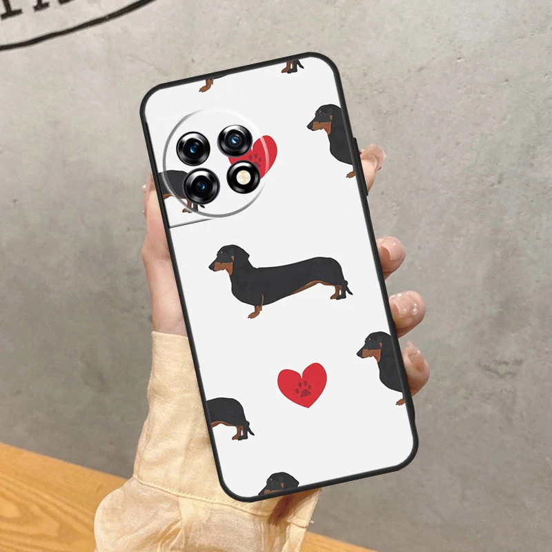 حافظة الكلب الألماني لهاتف OnePlus 13R 13 13s 12 12R 11 10 10T 8T Nord CE 4 2 3 Lite N10 N20 N30 Nord5