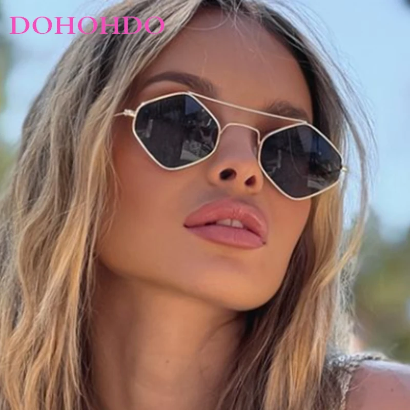 

Vintage Small Sunglasses Women Men Metal Rhombus Double Bridges Eyewear Fashion Luxury Design Shades UV400 Travel Sun Glasses