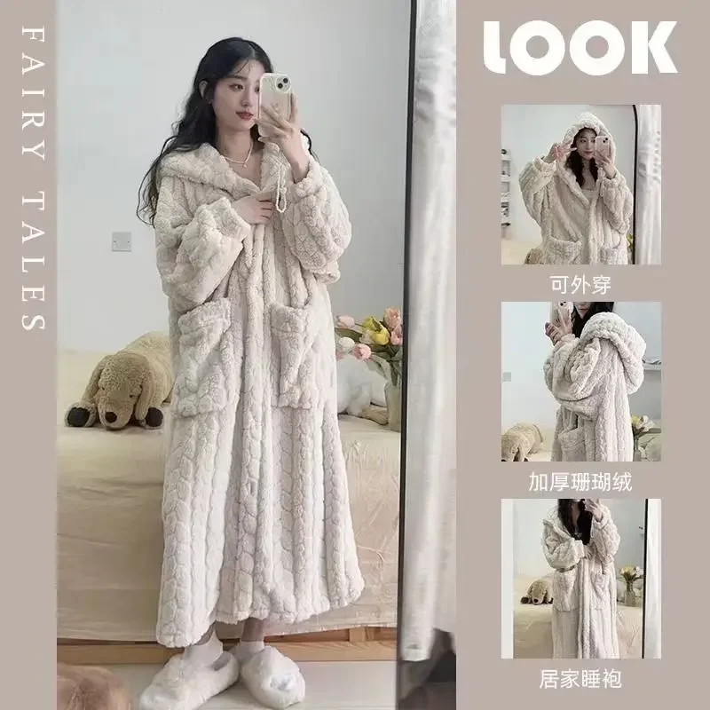 Autumn Winter Long Warm Bath Robes for Women Cute Thick Coral Velvet Homewear Long Nightfowns Hooded Sleepwear Ladies Loungwear