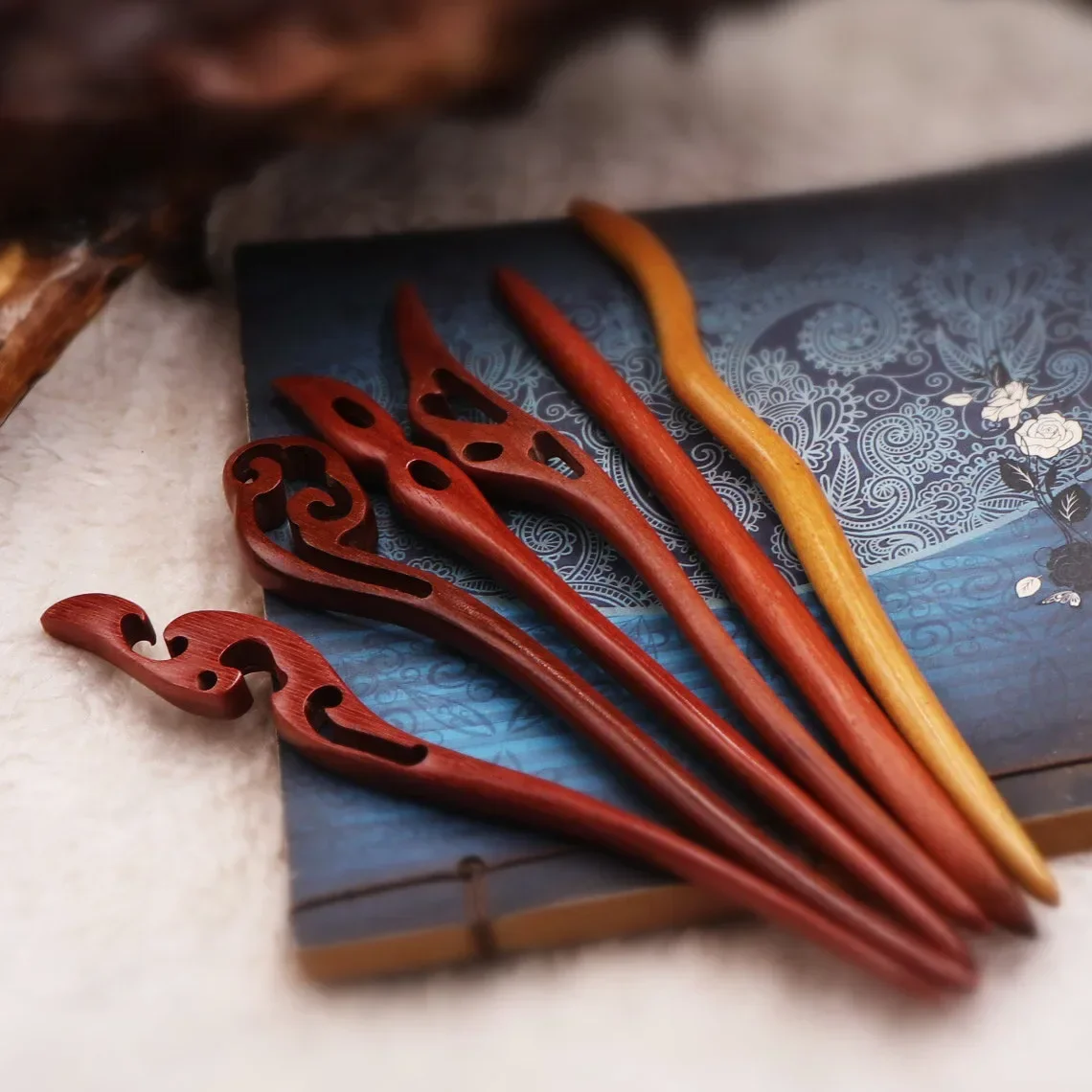 

Peach Wood Hairpin Children's Simple Modern Ancient Hairpin Sandalwood New Chinese Hairpin Wooden Hair Chopsticks