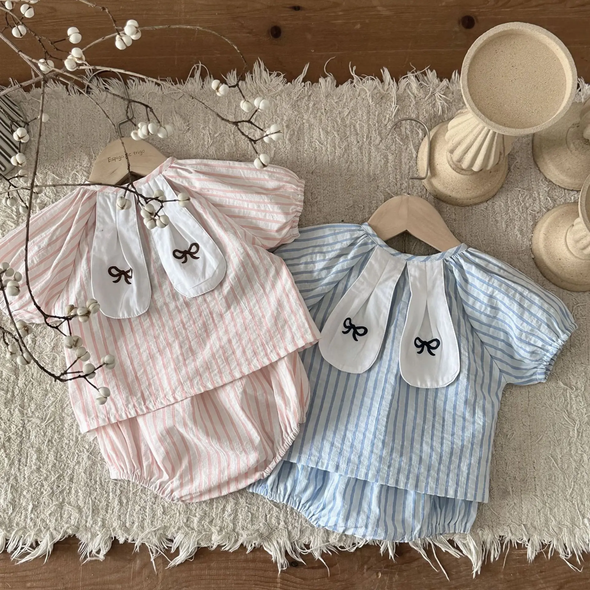 

INS Summer Infants and Toddlers Pink and Blue Striped Rabbit Ears Embroidery Set Boys and Girls Short Sleeve Cardigan Shorts