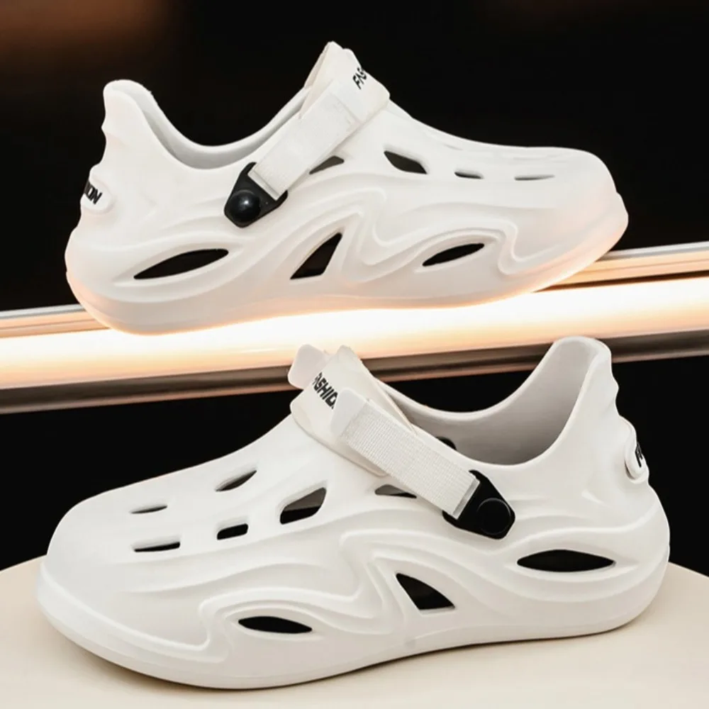 

Soft Black White EVA Couple Sandals Anti Slip Beachwear Hollow Slides Sandals Shoes Anti Odor Slippers Men Women Summer