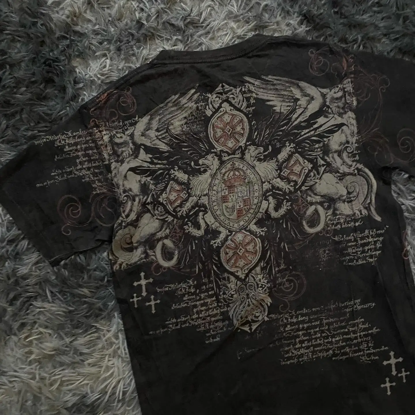 Thumbnail 3 - #37 Best Graphic Print Tees to Buy In 2026