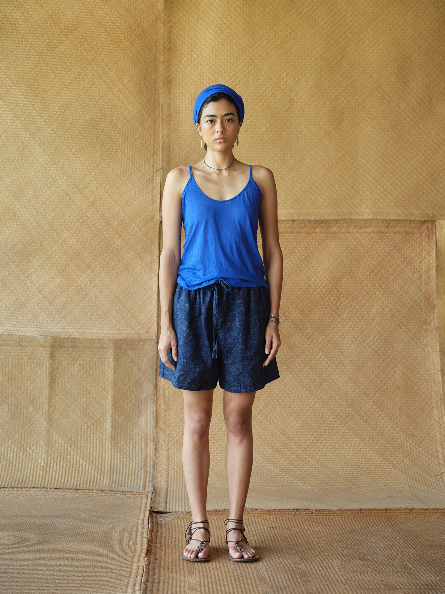 

Повседневный художественный вязаный топ из хлопка и льна на бретельках, дышащий, укороченный, однотонный, для ношения под одеждой, лето 2026, женская майка