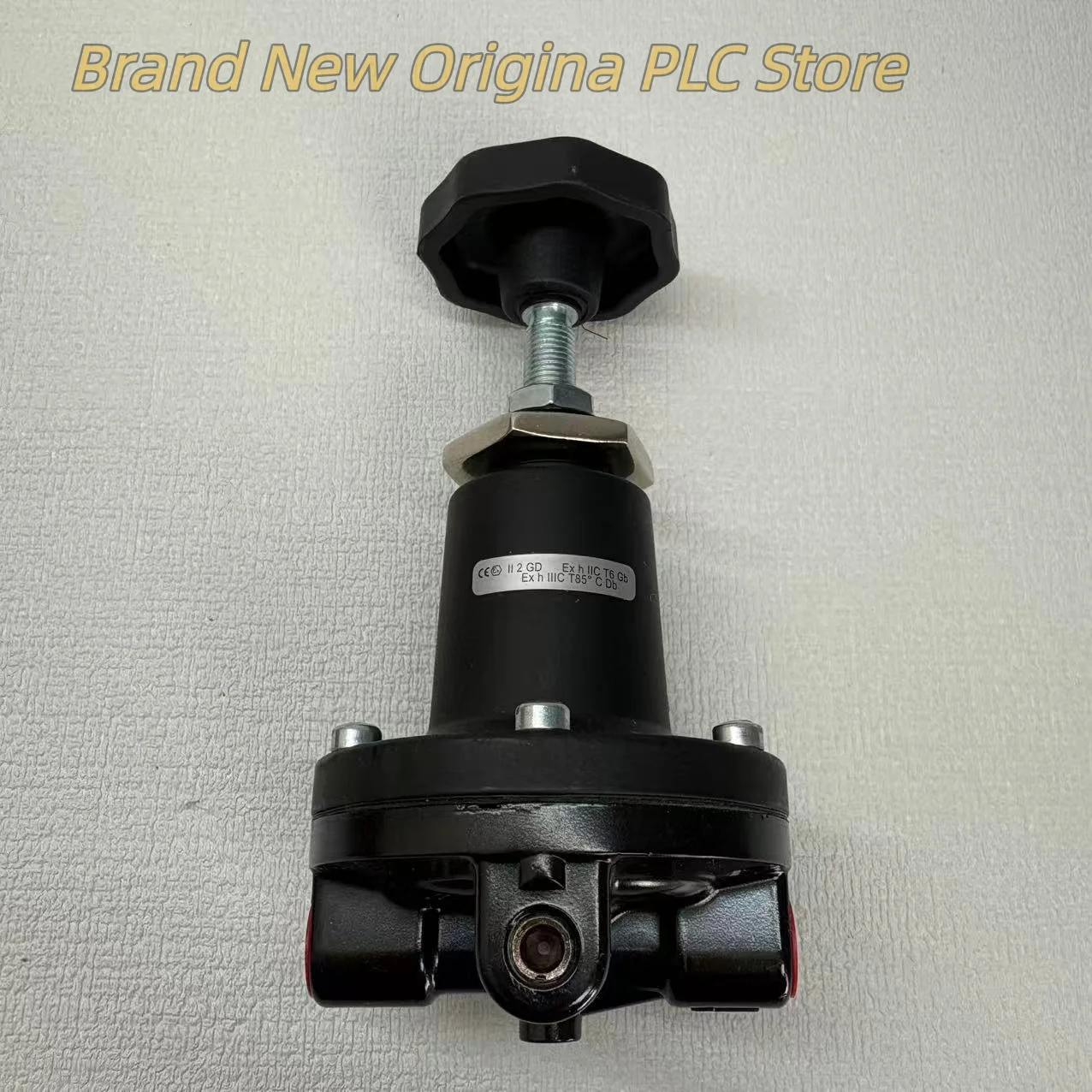 

Совершенно новый 11-204-004 Клапан регулирования давления