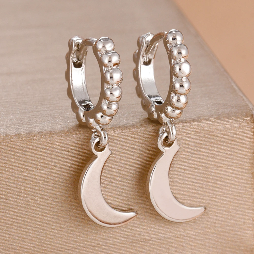 2PCS Light Luxury Trendy Moon  - Street Fashion Shoot 评论和价格