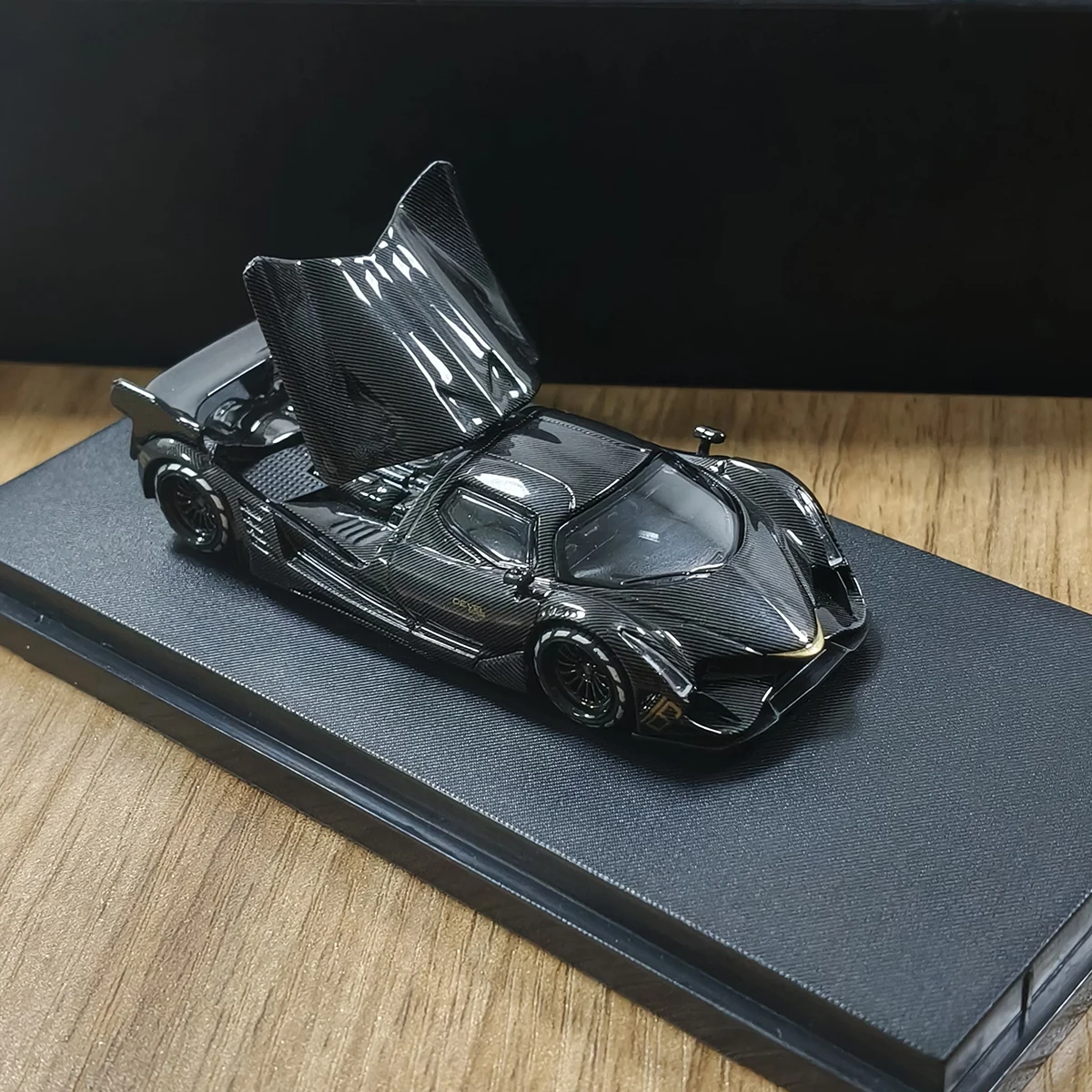 LMF Model 1:64 Devel 16 Hypercar Full Carbon Fiber Gold Trim & Silver Trim Two Color Options Diecast Model Car In Stock view 2