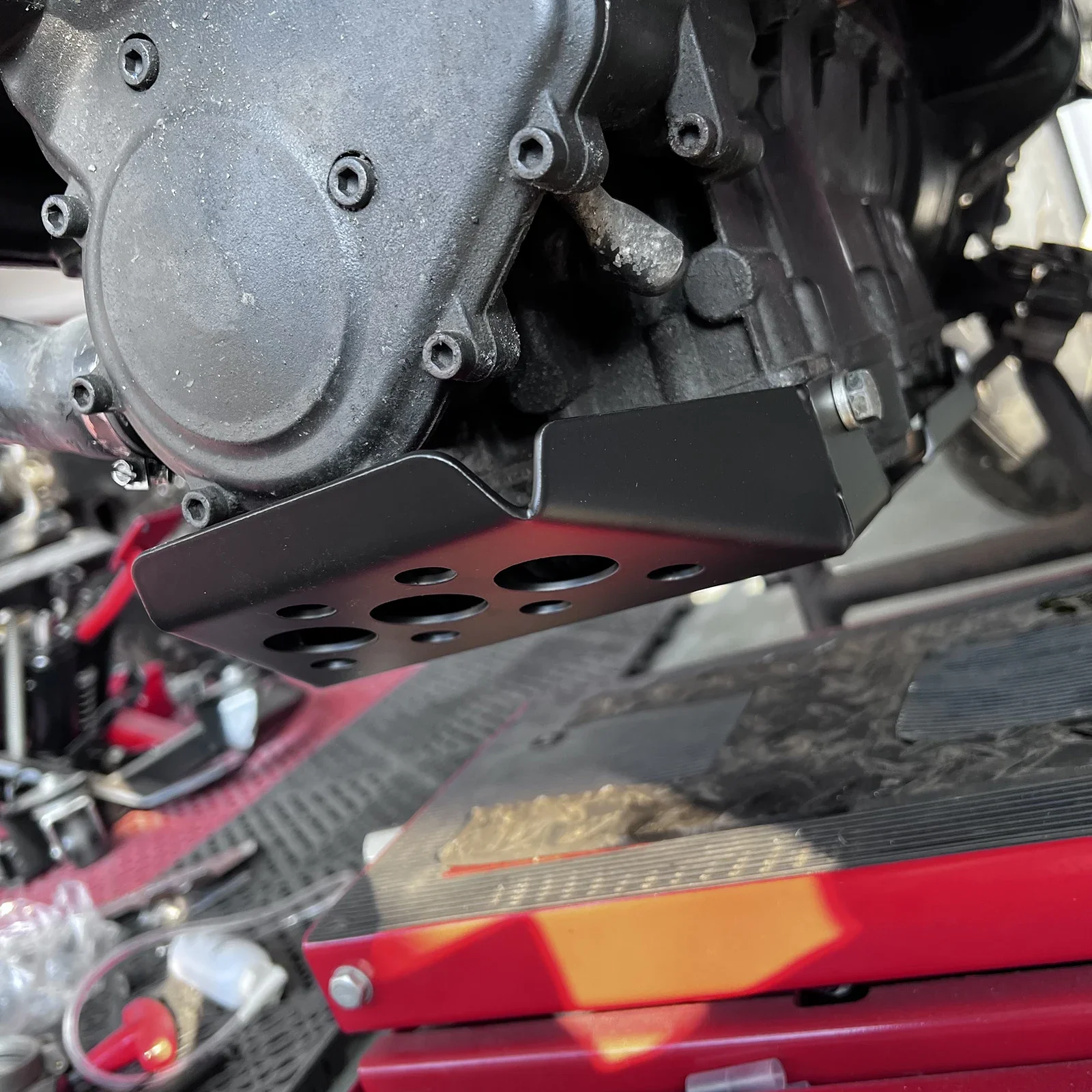 

for BMW K75 K100 K1100 K1200 Aluminium Skid Plate Engine Guard Chassis Protection Cover Motorcycle Modification Accessories K75