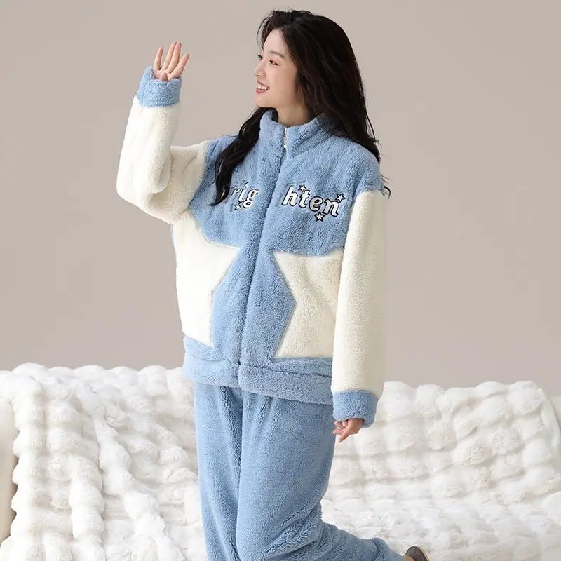 Pigiama in pile corallo per donna autunno e inverno addensato con set in pile per la casa con cerniera può essere indossato all'esterno