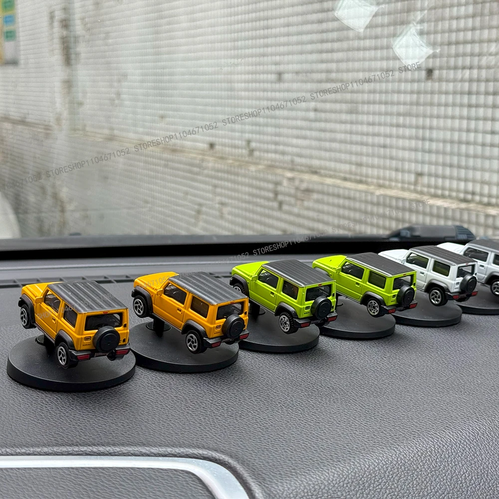 Kaiuve drift ornamentos rotativos modelo de brinquedo do carro para suzuki jimny modelo de carro diversão criança presente dos homens decoração do console central do carro