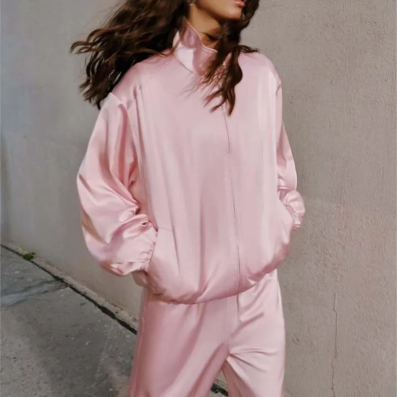 

Casual Sports 2025 New Women's Satin Two-Piece Set Loose Fit Top & Casual Wide Leg Pants Trendy Lounge Outfit Solid Color