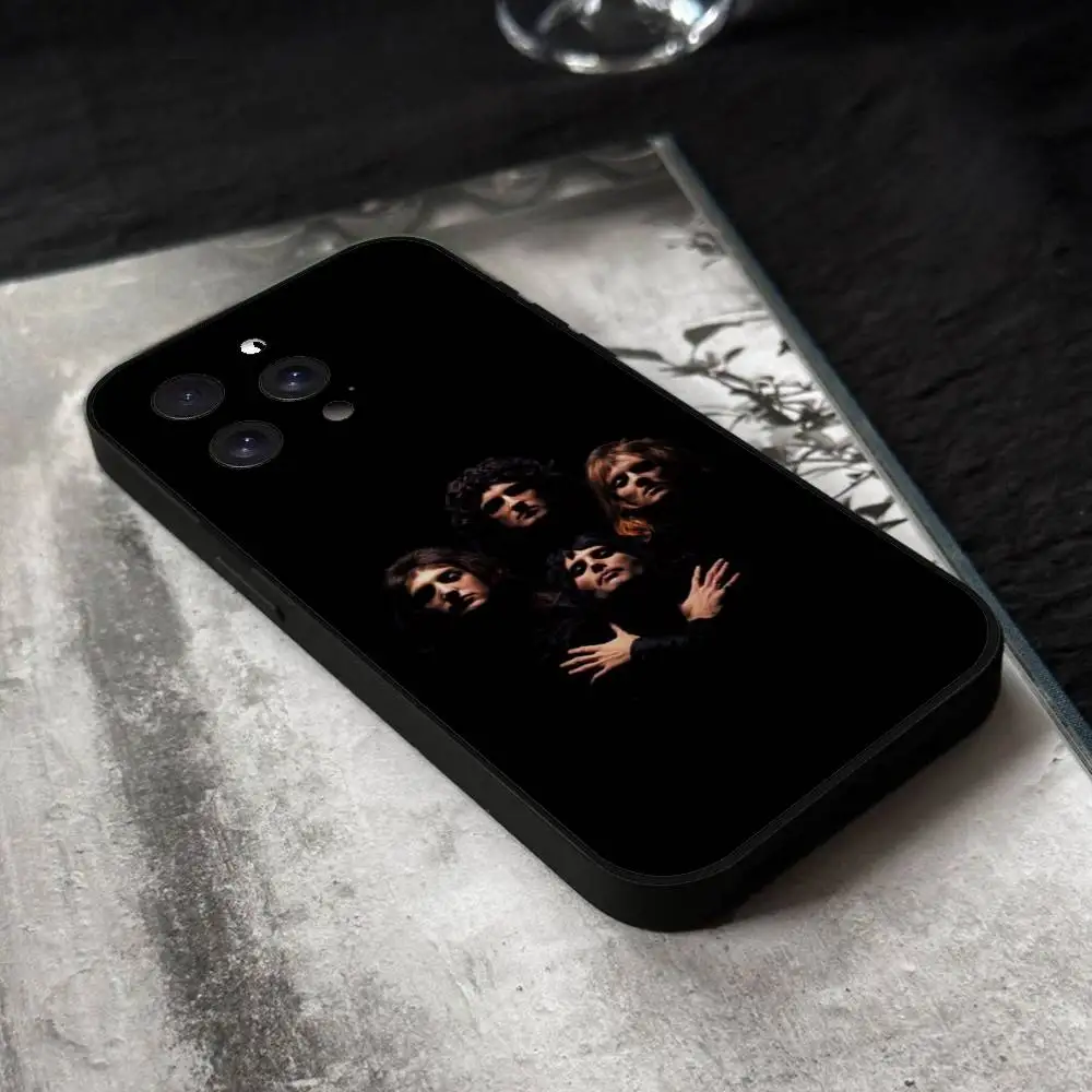 حافظة هاتف فريدي ميركوري كوين باند لهاتف آيفون 17,16,15,14,13,12,11 Plus,Pro,Max,XR,XS,X,7,8 Plus,Mini Black Silicone Soft