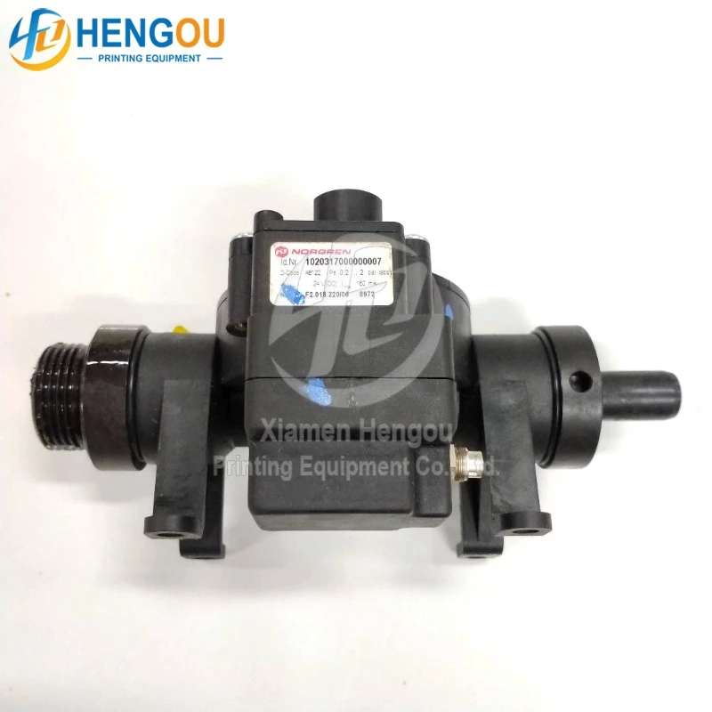 F2.018.220/06 F2.018.220 Original Air Regulator Printing Machine SM102 CD102 SM74 CD74 Air Regulator F2.018.220/06 Machine Part