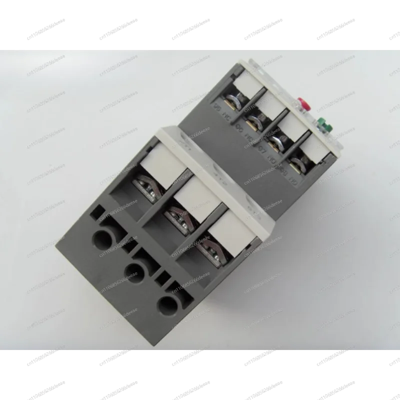 MT-32 Thermal Overload Relay, Motor Protection Relay 2.5-4A Adjustable for Industrial Control