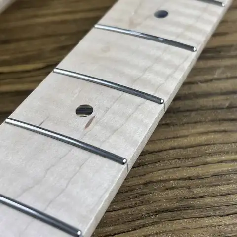 10 best sales भुना हुआ मेपल नेक स्ट्रैट - №1