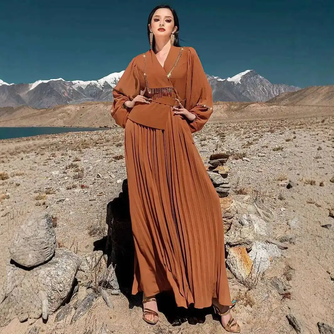 

Ba5215 New V-neck Long Sleeve Pleated Skirt Heavy Handmade Beaded Elegant Long Dress Women's Gown Dubai Luxury Islam Elegant