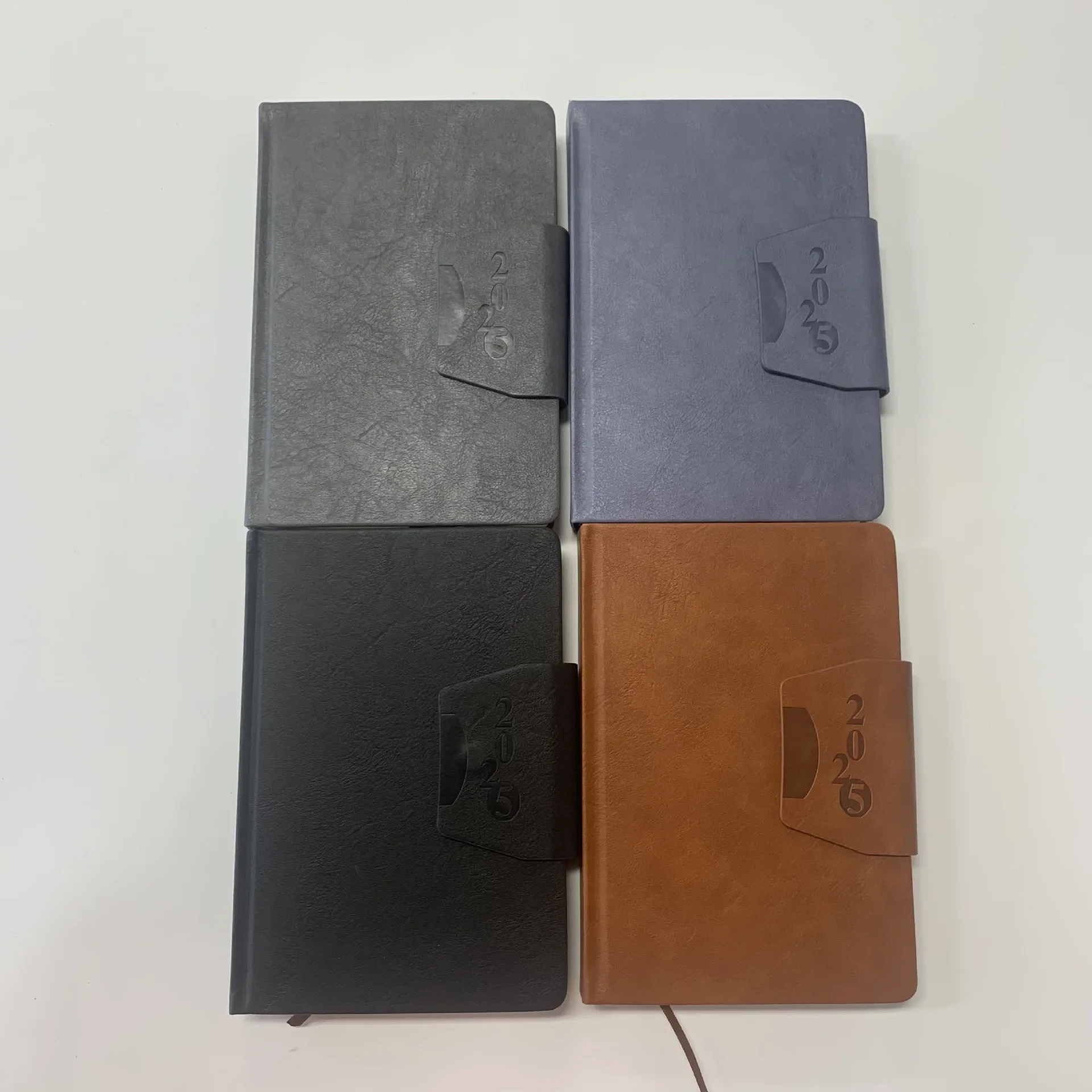 Customized PU leather hard shell agendas 2025 schedule book 365 efficiency manual English and western almanac school