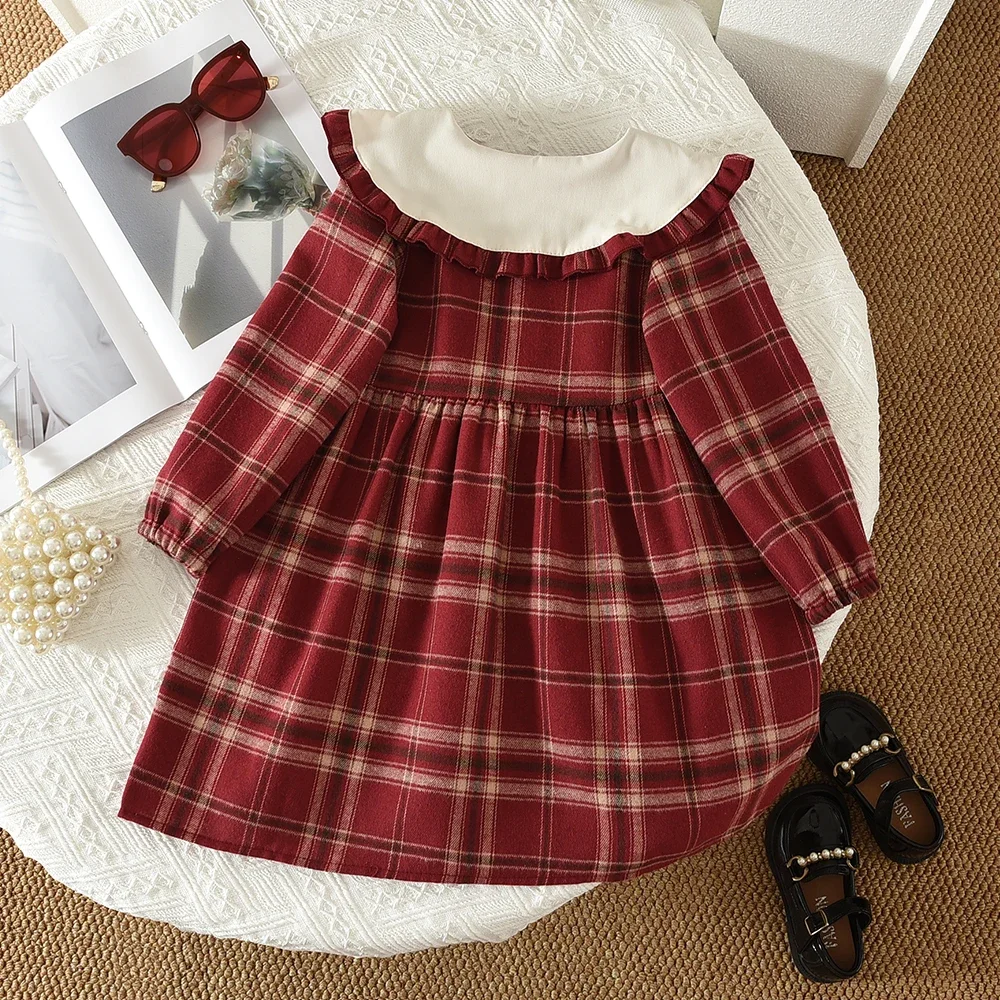 Bear Leader Koreanischer Stil Rot Kariertes Muster Herbst Mädchenkleider Weihnachten Kinderkleidung Farbblockiertes Revers Langarmkleid – Detail 3