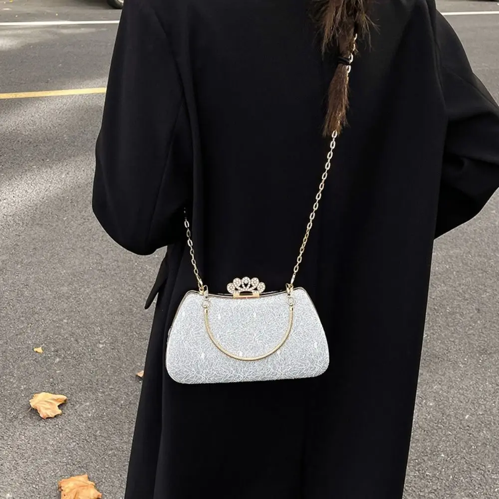 

Французская вечерняя сумка-клатч со стразами, блестящая, вместительная, на одно плечо, с цепочкой, для телефона, на свадьбу