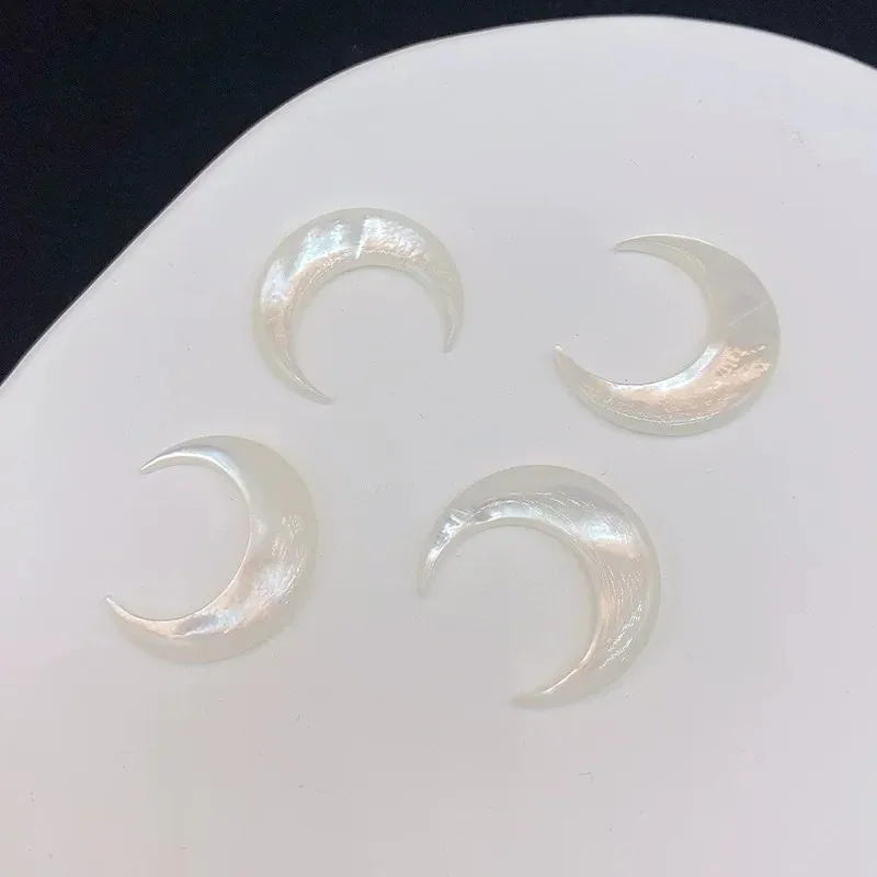 Natural White Shell Crescent Moon ,Hand Carved Mother of Pearl Double Horn Crescent , Hole 0.8mm Jewelry Accessories view 5