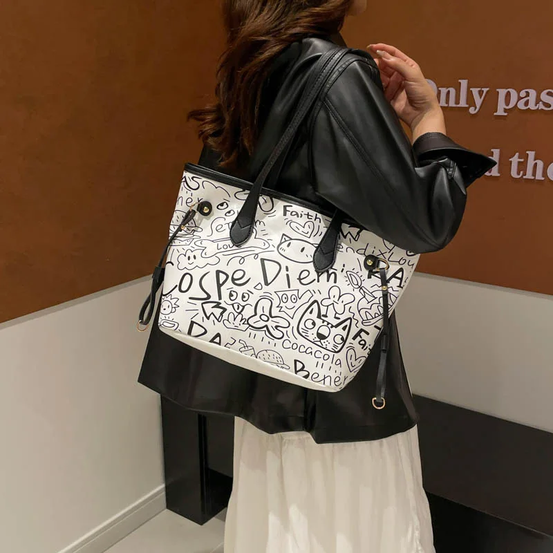 

2025 Women's Graffiti Print Tote Bag - Large Capacity Niche Designer 2-in-1 Shoulder Commuter Bag