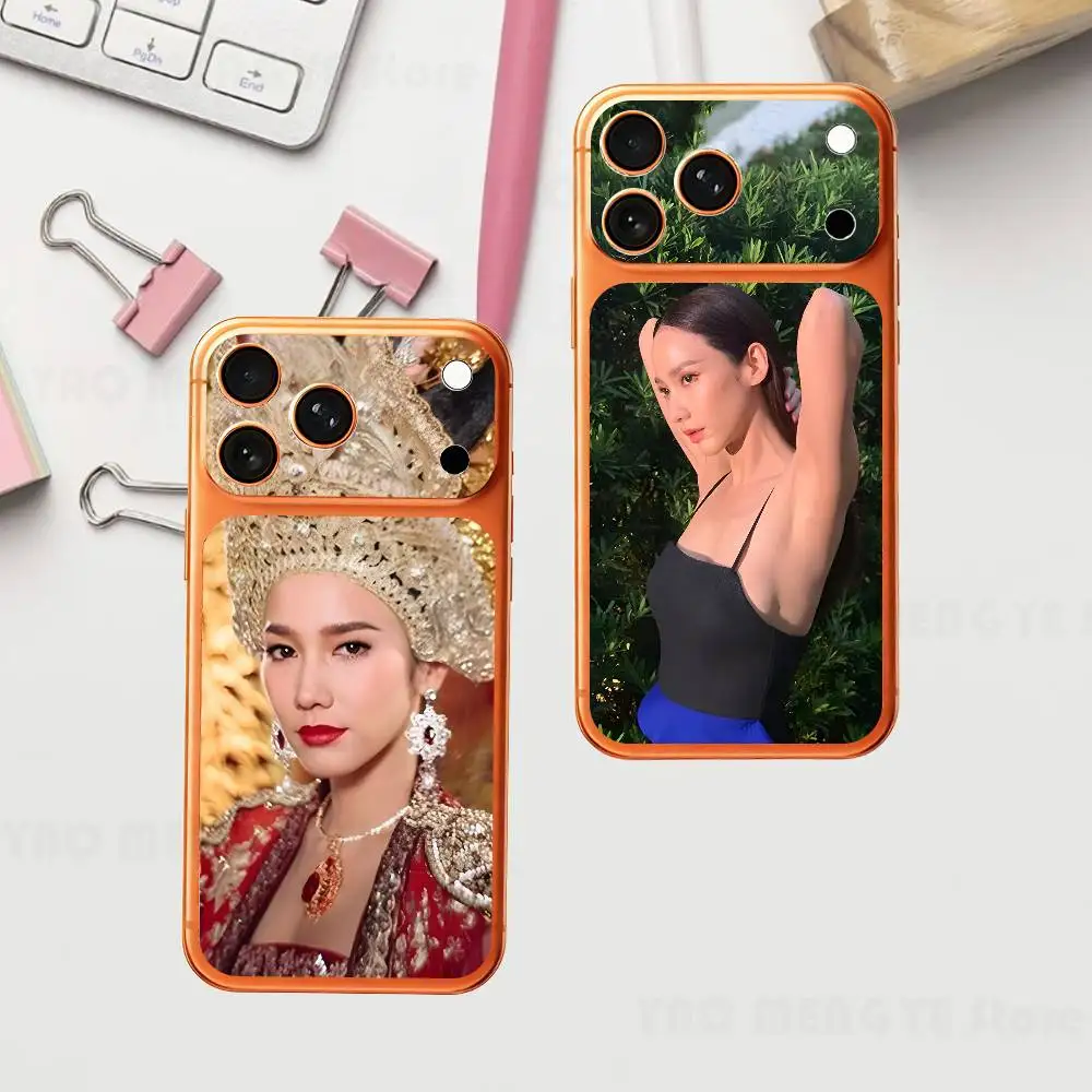 

A-Aum Actor P-Patcharapa Plain Decal Skin For IPhone17 Pro ProMax Back Film Cover Wrap Anti-scratch Durable Sticker