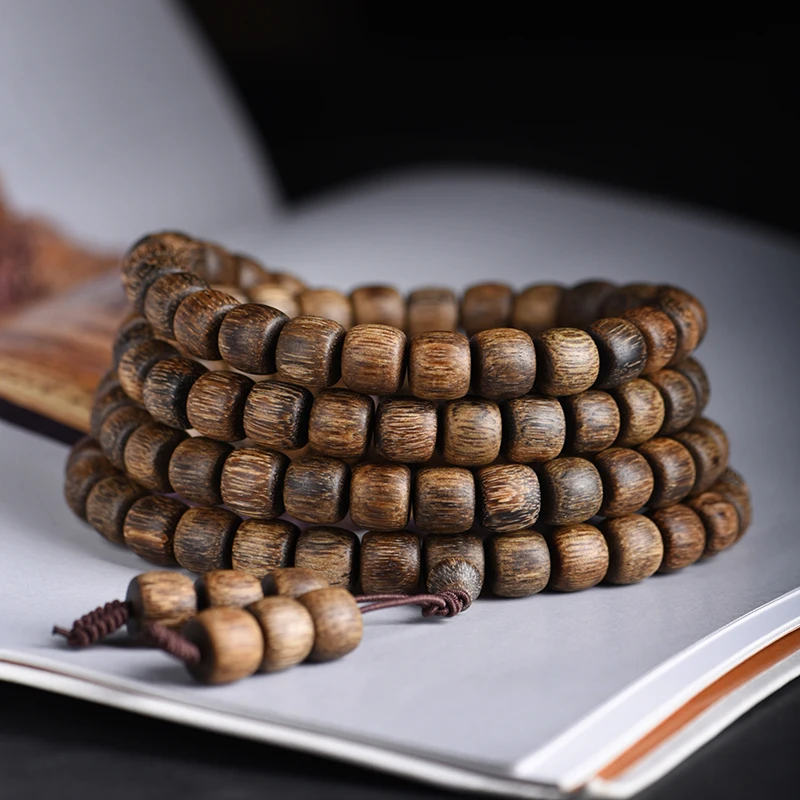 

Vietnam Fusen Chess Nan Sandalwood Buddha Bead Bracelet Prayer Rosary for Men and Women Wood Fragrance Bracelet