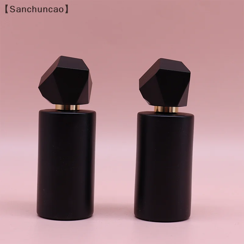 50ml Black Gold Polyhedral Cover Refillable Thick Glass Spray Perfume Bottle Empty Atomizer Bottle Makeup Cosmetic Container