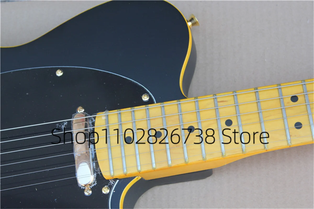 Classic Matte Black Electric Guitar Tel Guitar Yellow Maple Neck Black Guard Fixed Bridge Golden Tuners Factory Custom