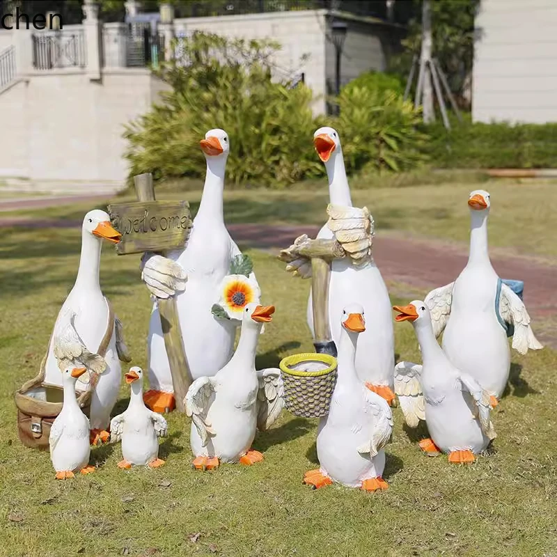 

HTT Outdoor Simulation Cartoon Duck Sculpture Fiberglass Garden Landscape Villa Courtyard Decoration Ornament
