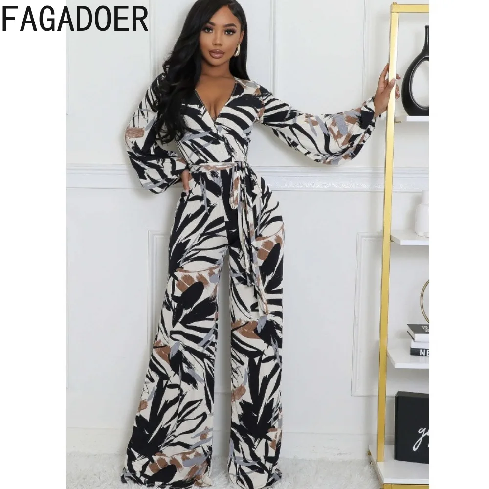 FAGADOER jumpsuit wanita lengan panjang, jumpsuit hitam elegan leher V berenda kaki lebar, playsuit wanita lurus lengan panjang mode OL 2024 keseluruhan