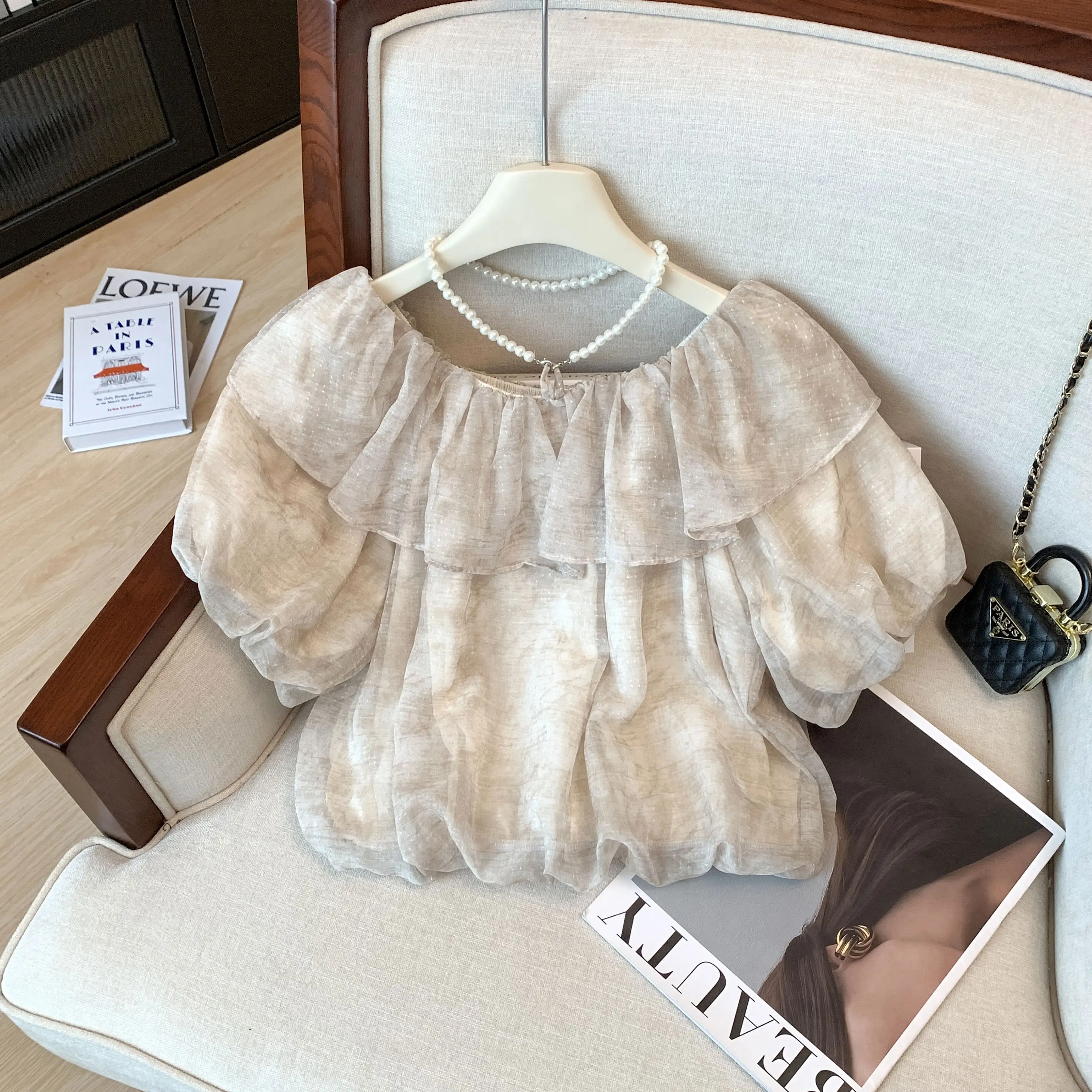 

Рекомендовано Эмили Клуд: Летнее женское платье из шифона с пышными рукавами, на одно плечо, с плиссированным подолом, коротким рукавом, прямоугольного кроя.