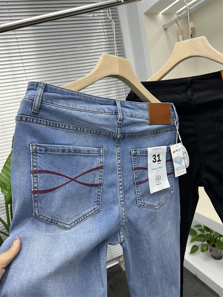 

Джинсы мужские летние прямые, тонкие, дышащие, эластичные, облегающие, с эффектом «холодного прикосновения», стильные, городские...