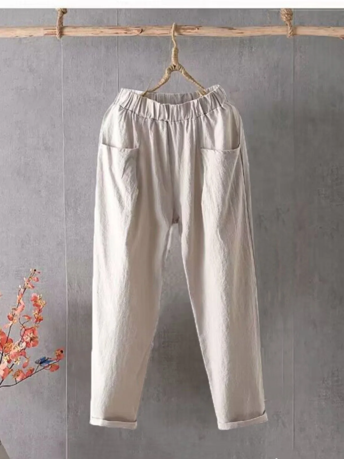 Pantaloni estivi a gamba dritta casual in lino di cotone sottile Capispalla larghi Pantaloni Harem Carota per mamma Donne di mezza età e ly
