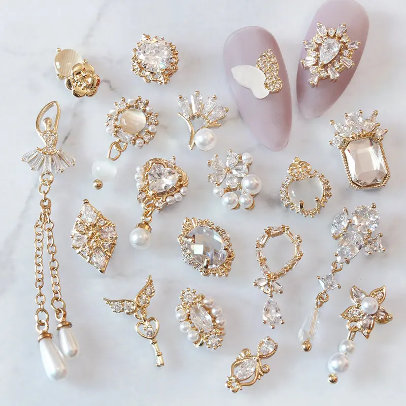 

10 шт. роскошных подвесок из циркона для дизайна ногтей, 3D золотые металлические украшения, блестящие кристаллы, цветы/бабочки, аксессуары для маникюра