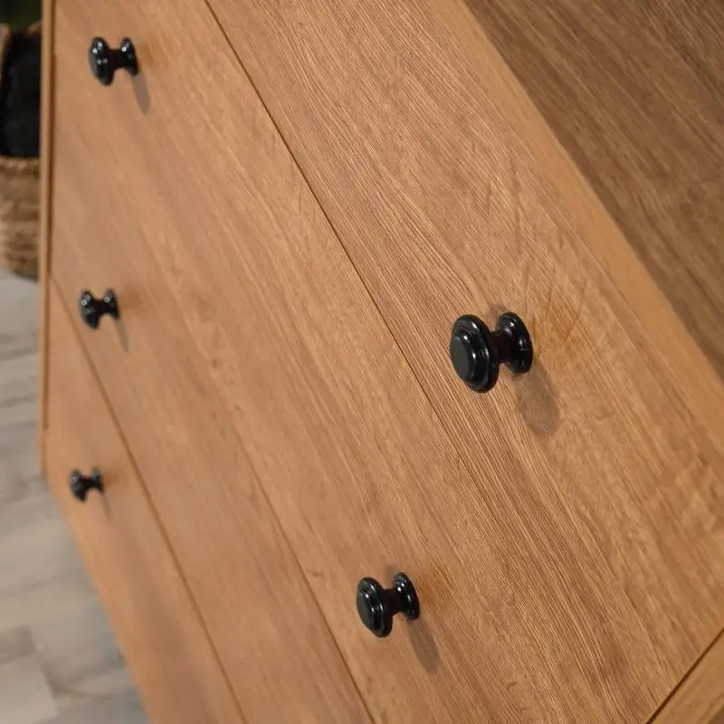 Komoda z 4 szufladami w kolorze brązowym do przechowywania i organizacji, stylowe meble do sypialni lub salonu, idealne na ubrania i...