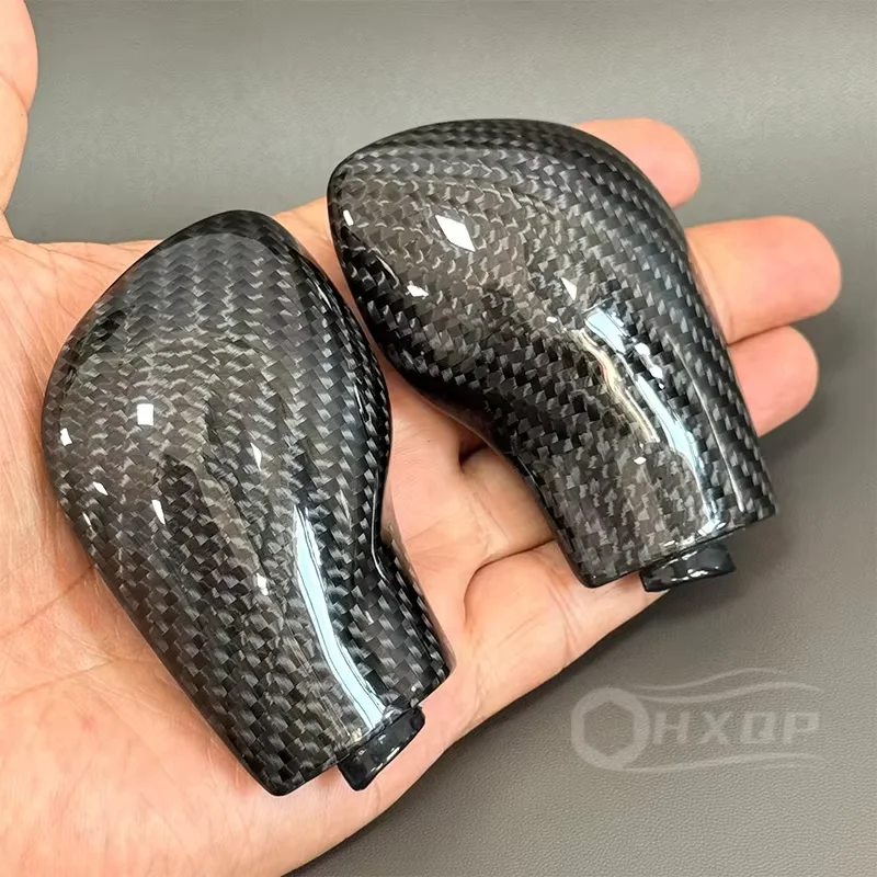 Leder-Schaltknauf-Seitenabdeckung mit DSG-Emblem für VW Golf 6 7 R GTI Passat B7 B8, Upgrade mit rotem geschmiedetem Carbonfaser-Material