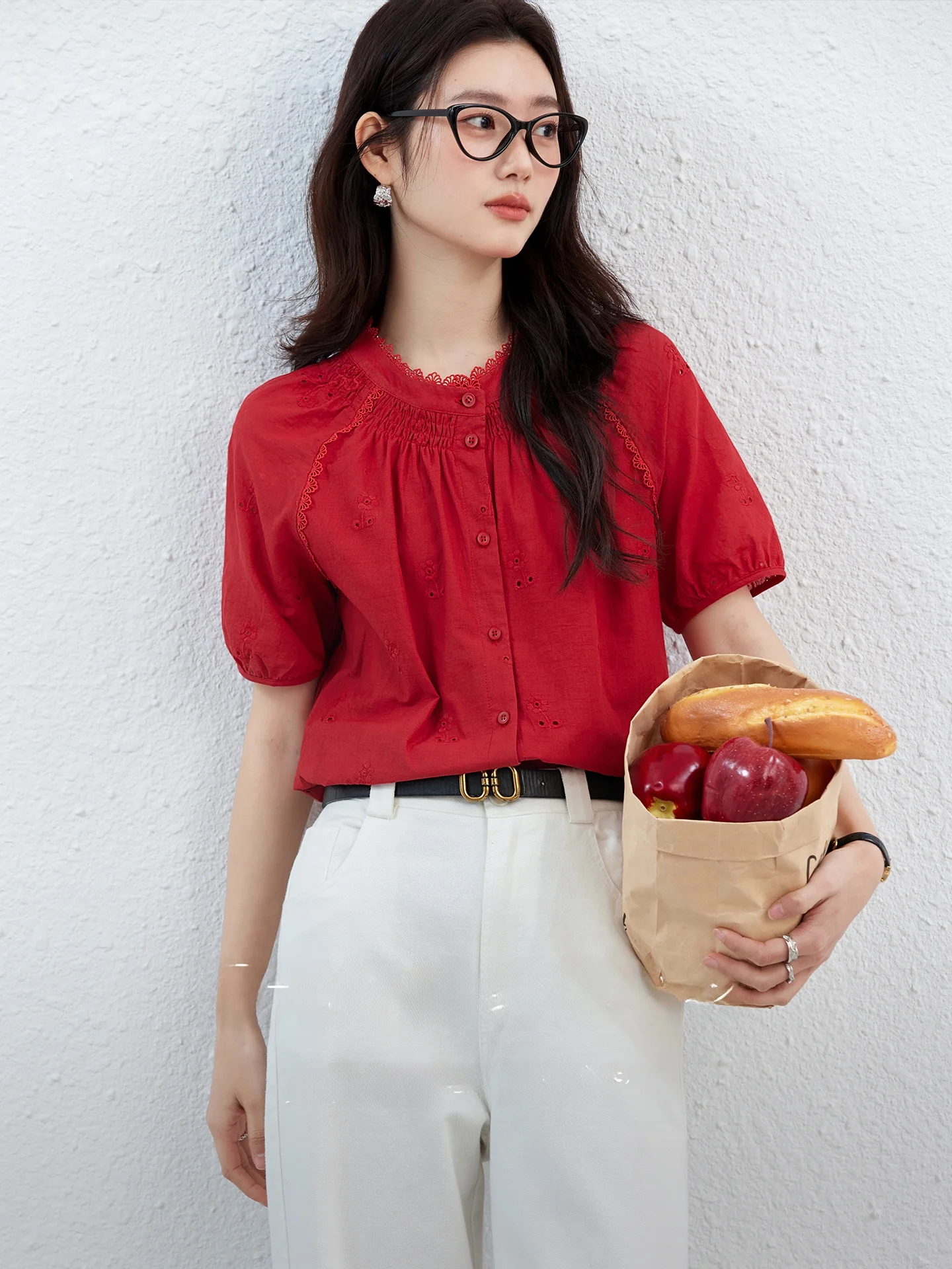 Elegant Red Pure Cotton round Neck Short Sleeve Embroidered Shirt Women's Fashion Summer New Splicing Lace Stitched Top
