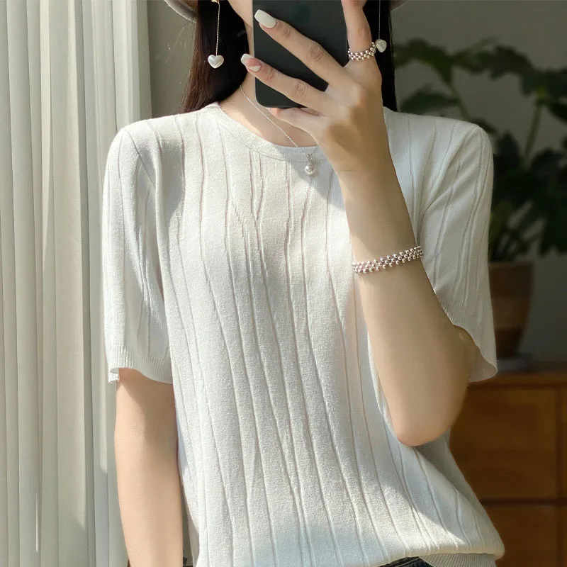 New Summer Short-Sleeved Feminine Temperament With Loose Shoulder T-shirt Female New 2024 Wild Ice Silk Half Sleeve