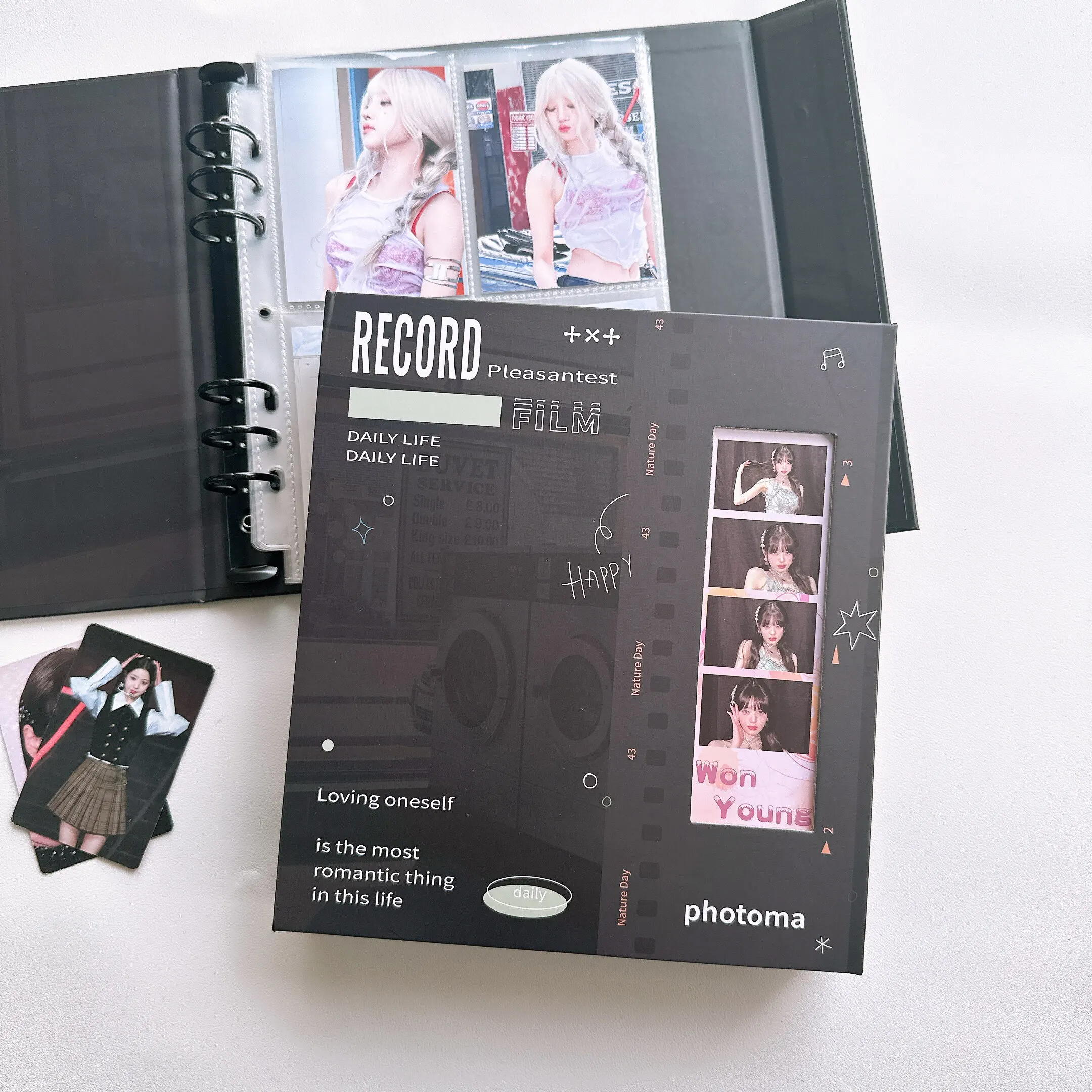 

Vintage Film Record A5 4-Grid Magnetic Card Album 3Inch Photo Card Binder 6Inch Postcard Storage, K-pop Fan Collectibles