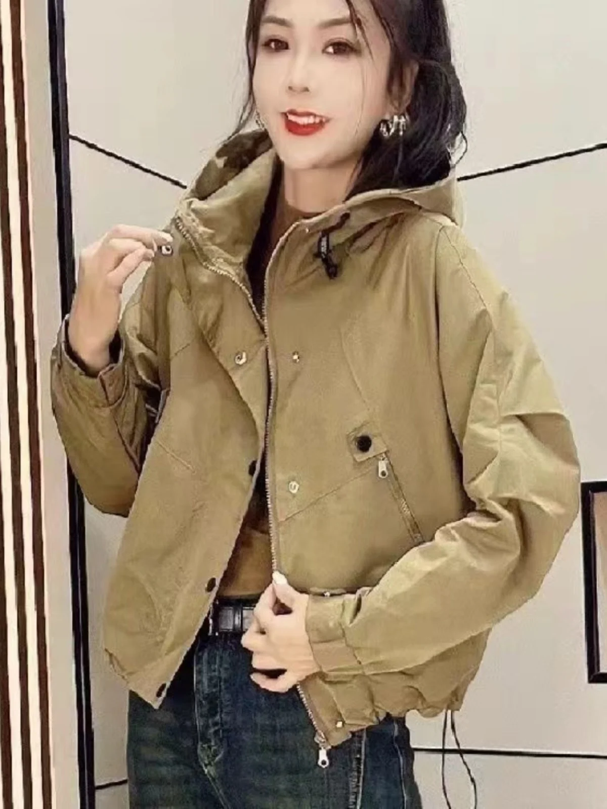 

Модная женская куртка в европейском стиле с капюшоном на молнии, свободная рабочая одежда, повседневное пальто средней длины для молодых женщин