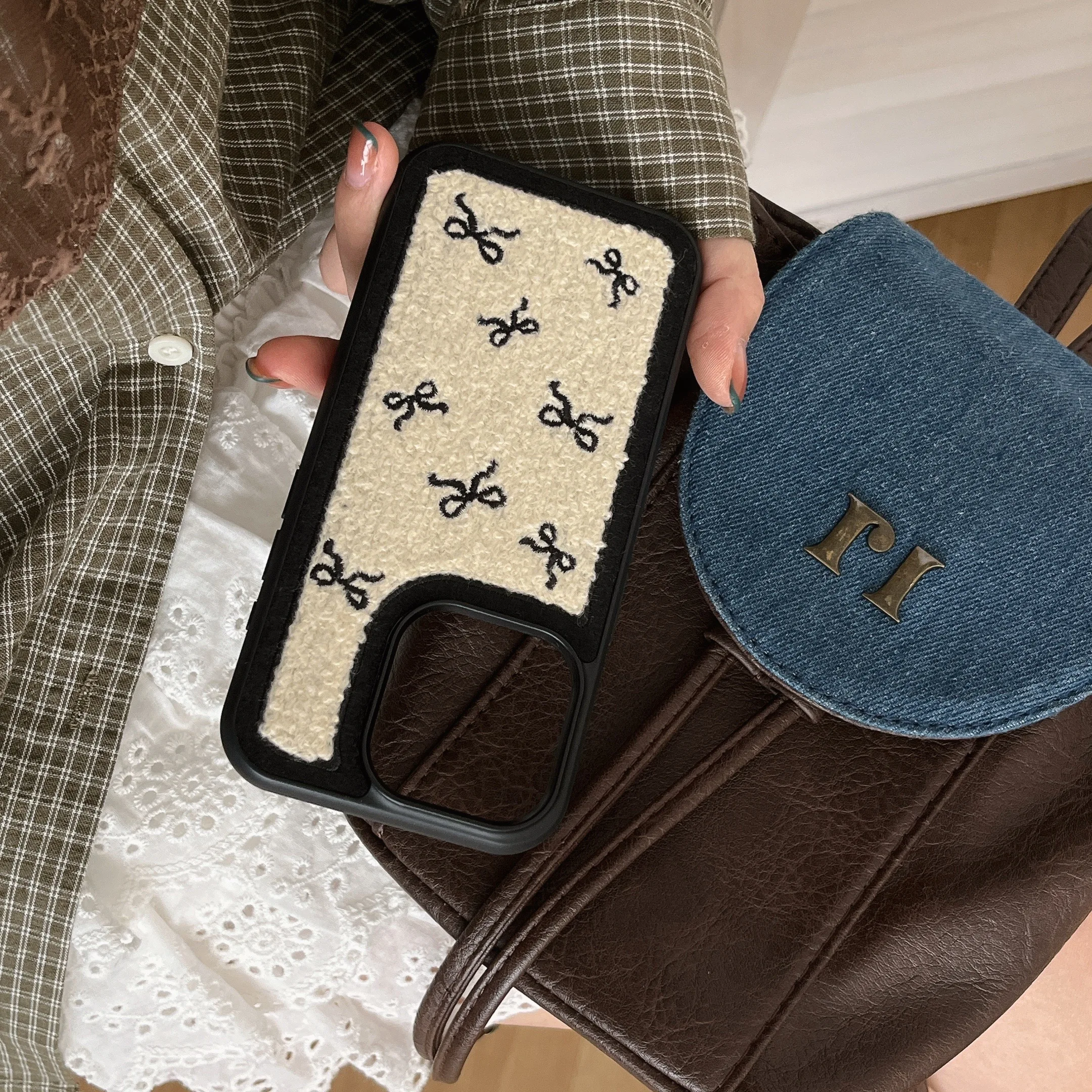 New towel embroidered bowknot phone case for iPhone 16 16pro 16promax 16plus 15 15pro 15promax 14 14pro 14promax 13