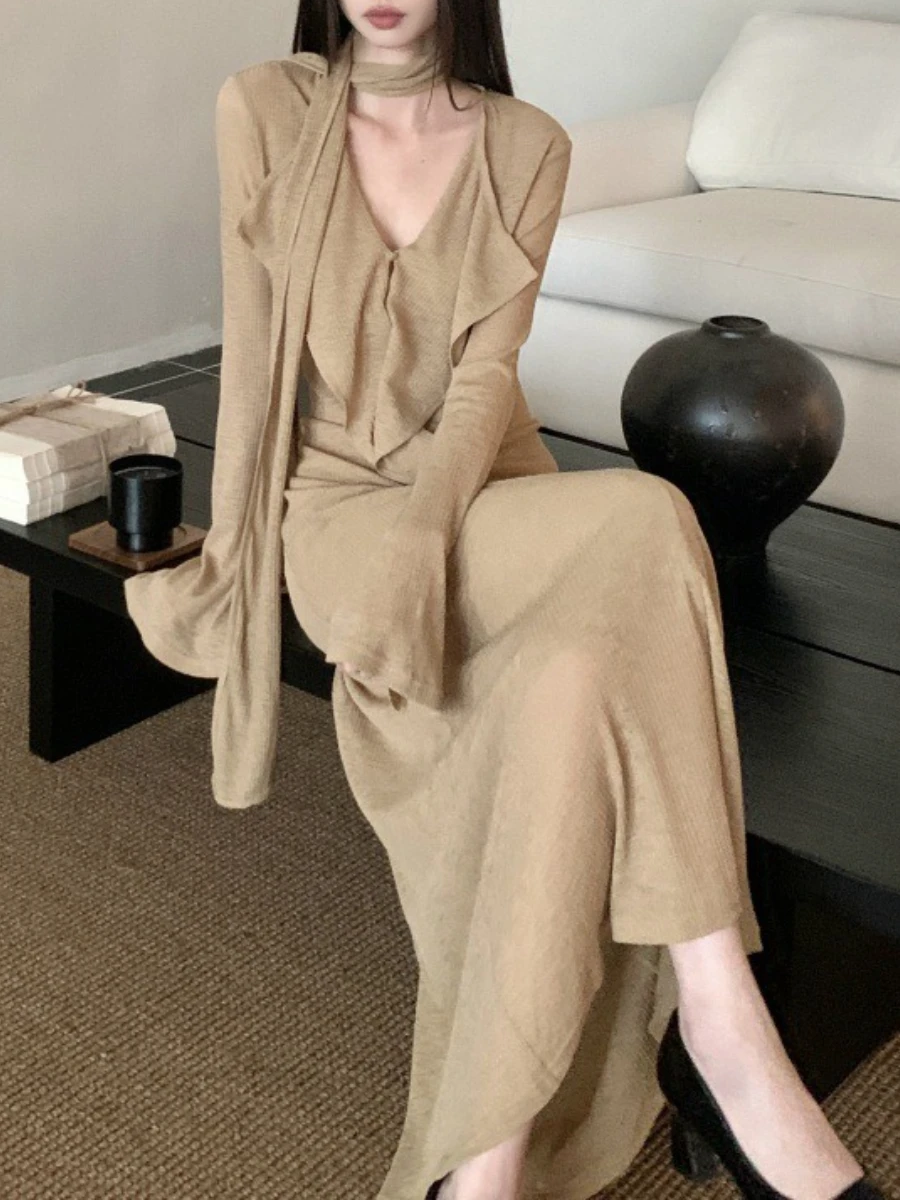 

Утягивающие платья из сращенной ленты для женщин, темпераментное платье с v-образным вырезом и длинными рукавами, женская модная одежда