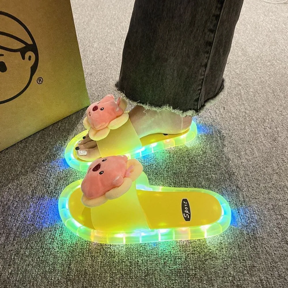 Girl Outdoor Luminous Slippers Loopy Anime Cartoon Cute Fashion PVC LED Light Sandals Women Bathroom Anti-slip Home Shoes