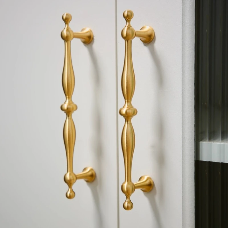 Francuski mosiężny uchwyt do drzwi szafek, szuflad, nowoczesny, prosty, do szafek kuchennych, w stylu europejskim, okucia do szaf, lekki luksus, złoty uchwyt.