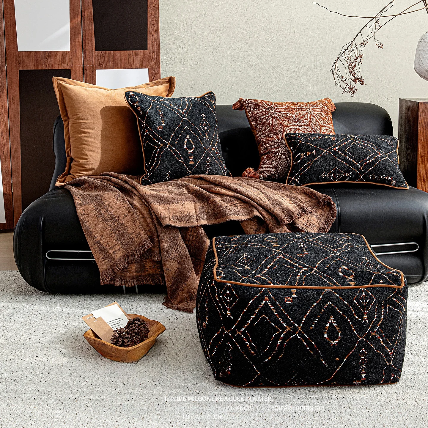 

Retro Geometric Pattern Multi-Functional Floor Cuion Living Room Sofa Footrest Pillow Cover Soft Square Removable And Waable